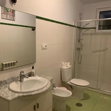 Casa De Chelo Y Eladio * Iruz