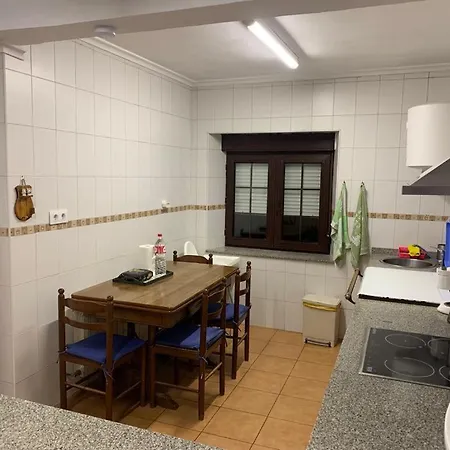 Casa De Chelo Y Eladio * Iruz