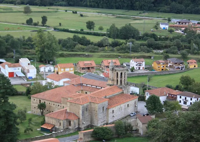 Casa De Chelo Y Eladio * Iruz