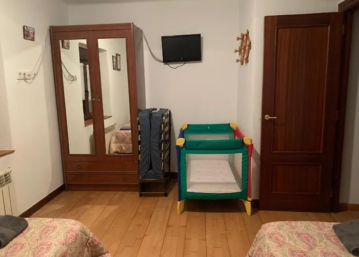 Casa De Chelo Y Eladio